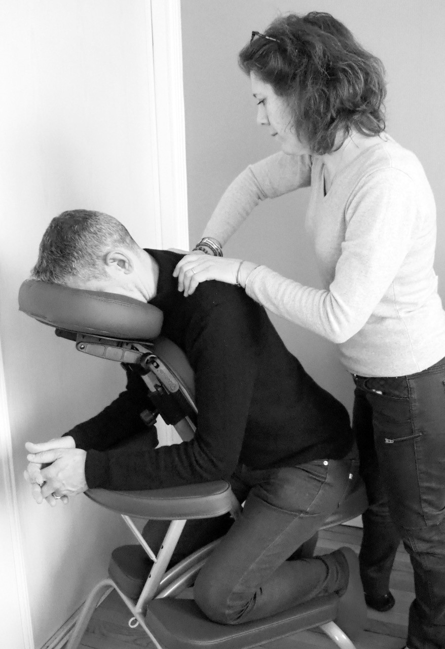 reflexologie-massages-détente-bien-être-organe-réflexes-pression-naturopathe-détox-lyon-amma